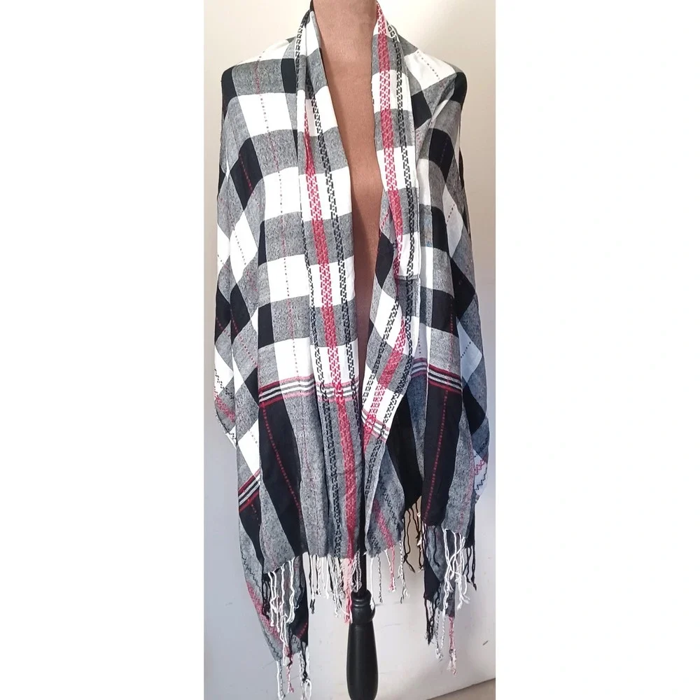 Maurice's‎ Women's Plaid Scarf Shawl Wrap Black White Red Fringe Viscose